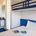 Hotel Ibis Budget Airport *
