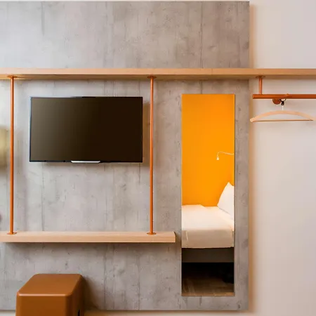 Hotel Ibis Budget Charleroi Airport Charleroi