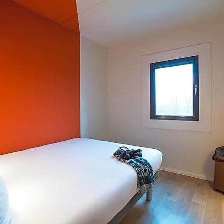 Hotel Ibis Budget Charleroi Airport *
