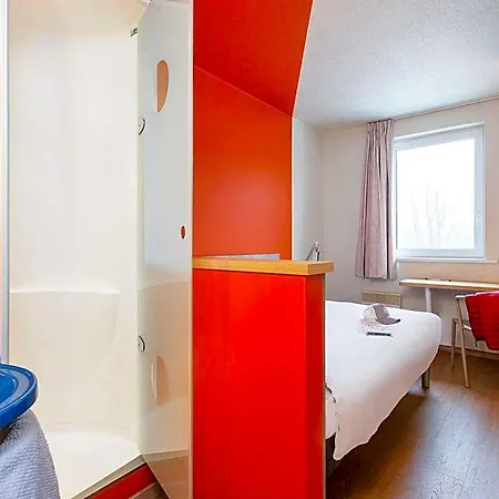 Hotel Ibis Budget Charleroi Airport *
