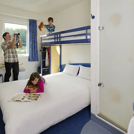 Hotel Ibis Budget Charleroi Airport