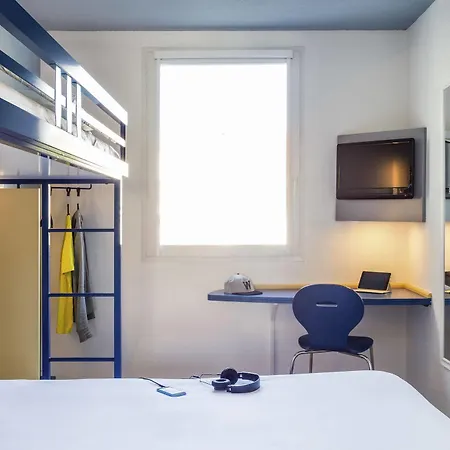 Ibis Budget Airport * Charleroi