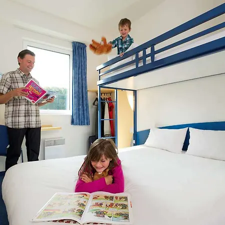 Hotel Ibis Budget Charleroi Airport