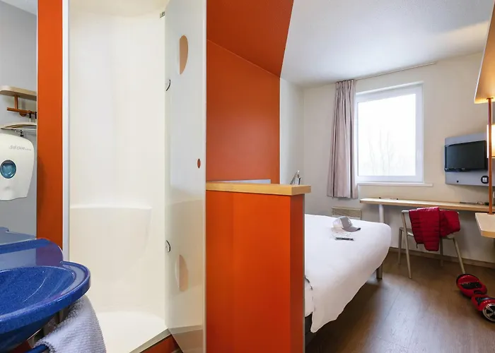 Ibis Budget Airport Hotel *