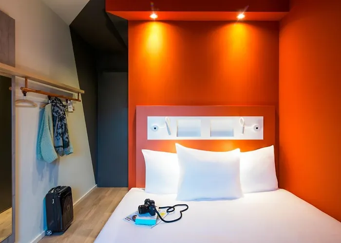 Hotel Ibis Budget Airport *